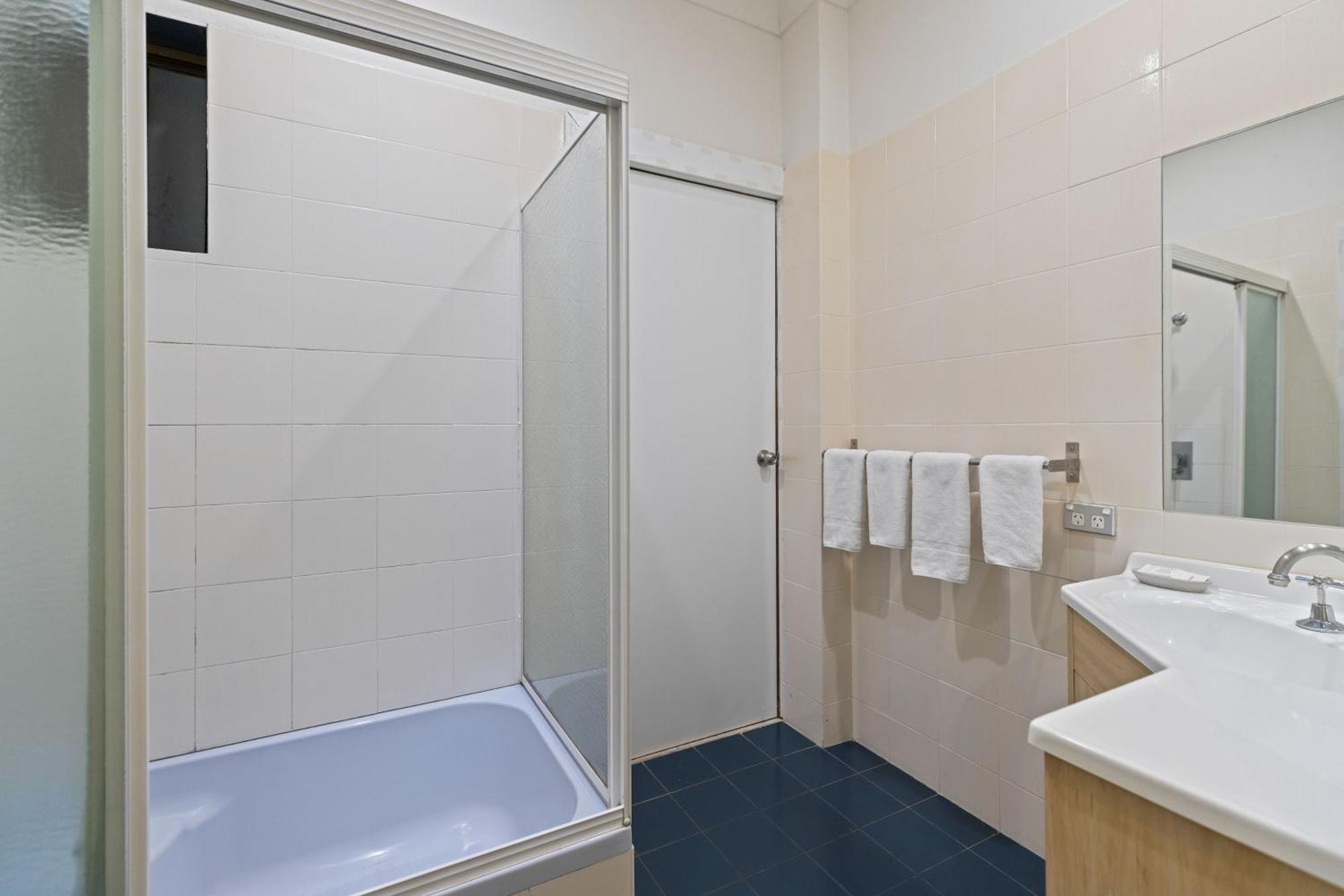 Lodge Garden Burees Byron Bay